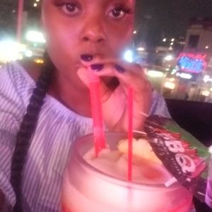 Meet your Posher, Aisha